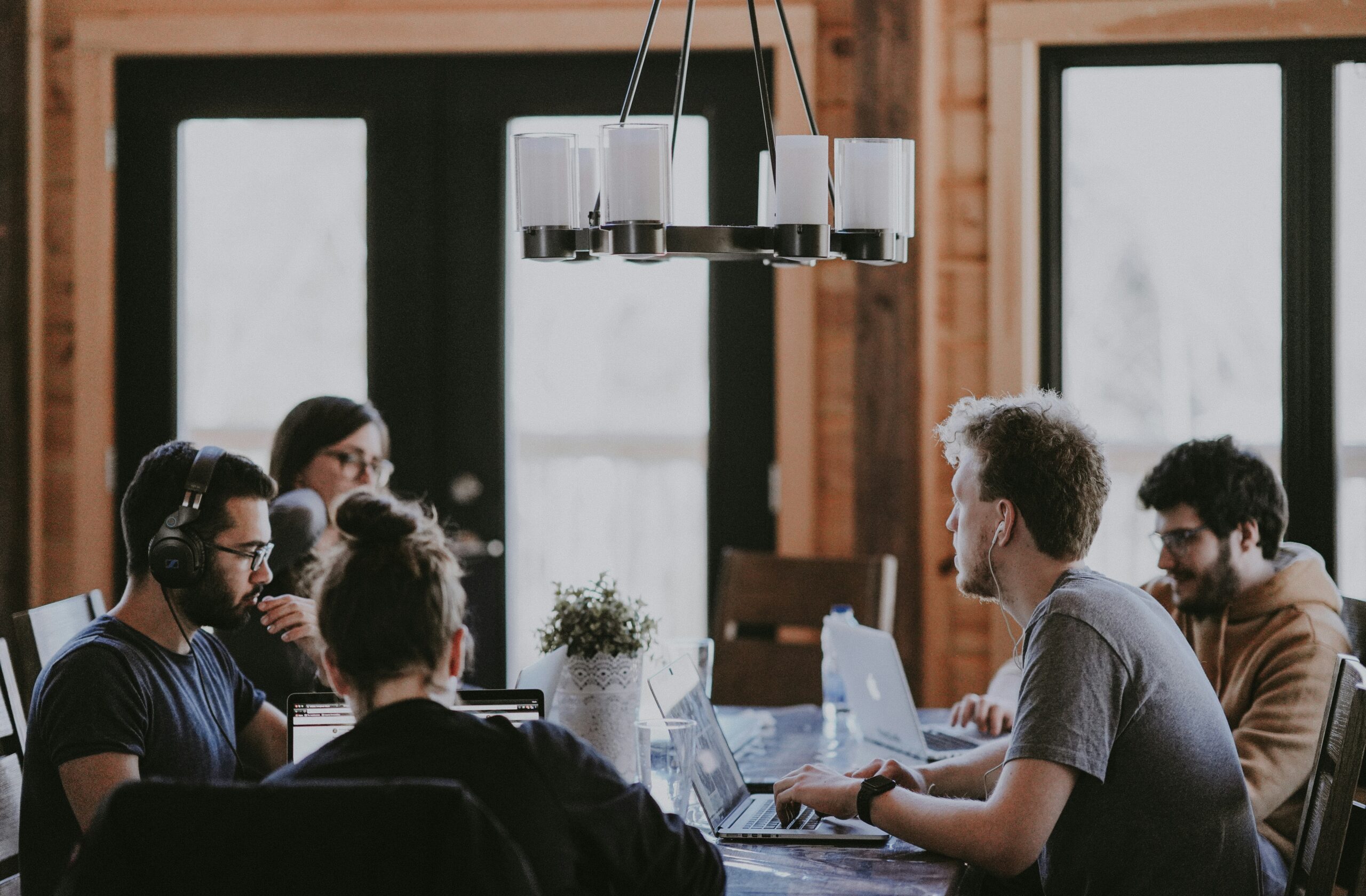 Unlock Top Talent with Hire Tick’s CXO Solutions
